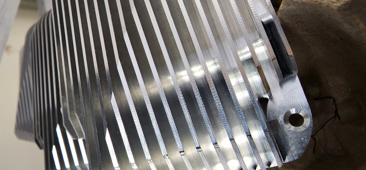 CNC Machined Aluminum Heat Sink with Fins